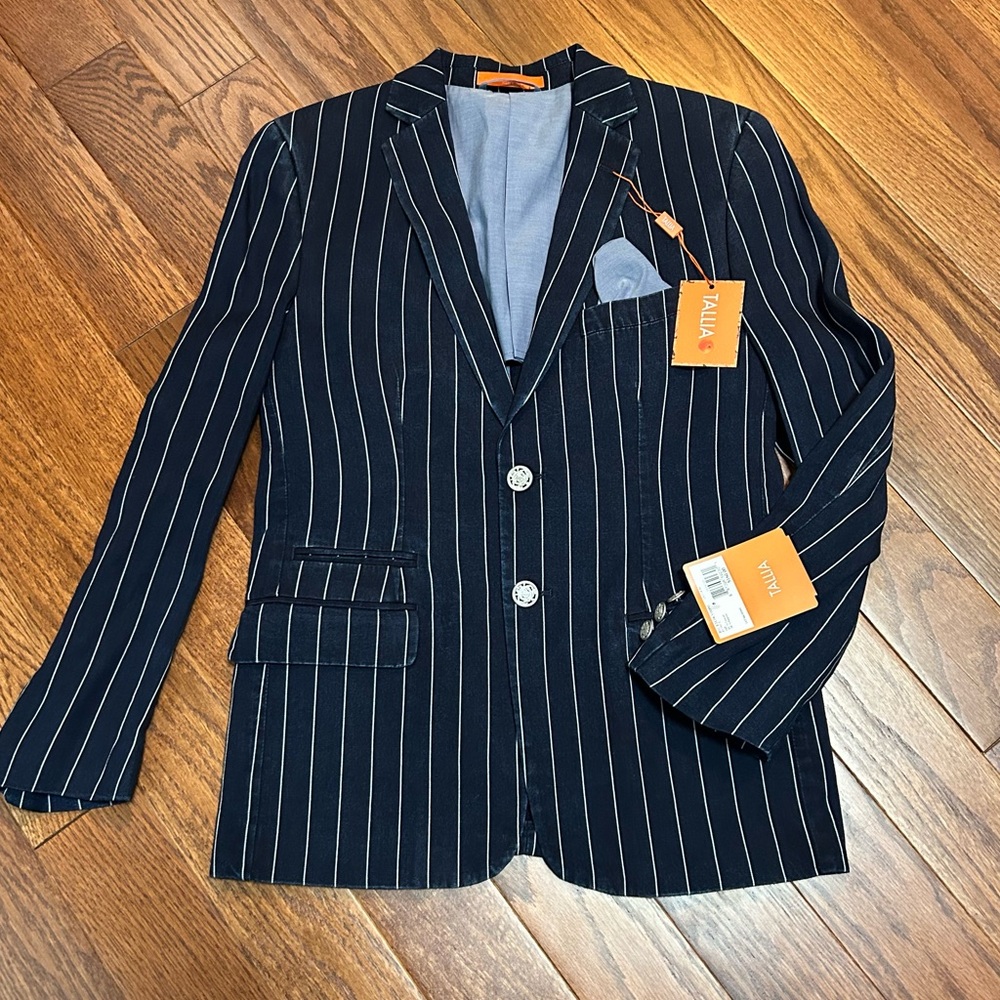NWT! TALLIA BVINCE Dark Blue Pinstripe Blazer